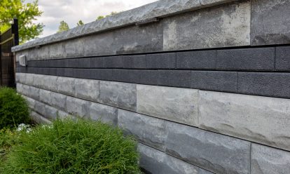 U-Cara retaining wall