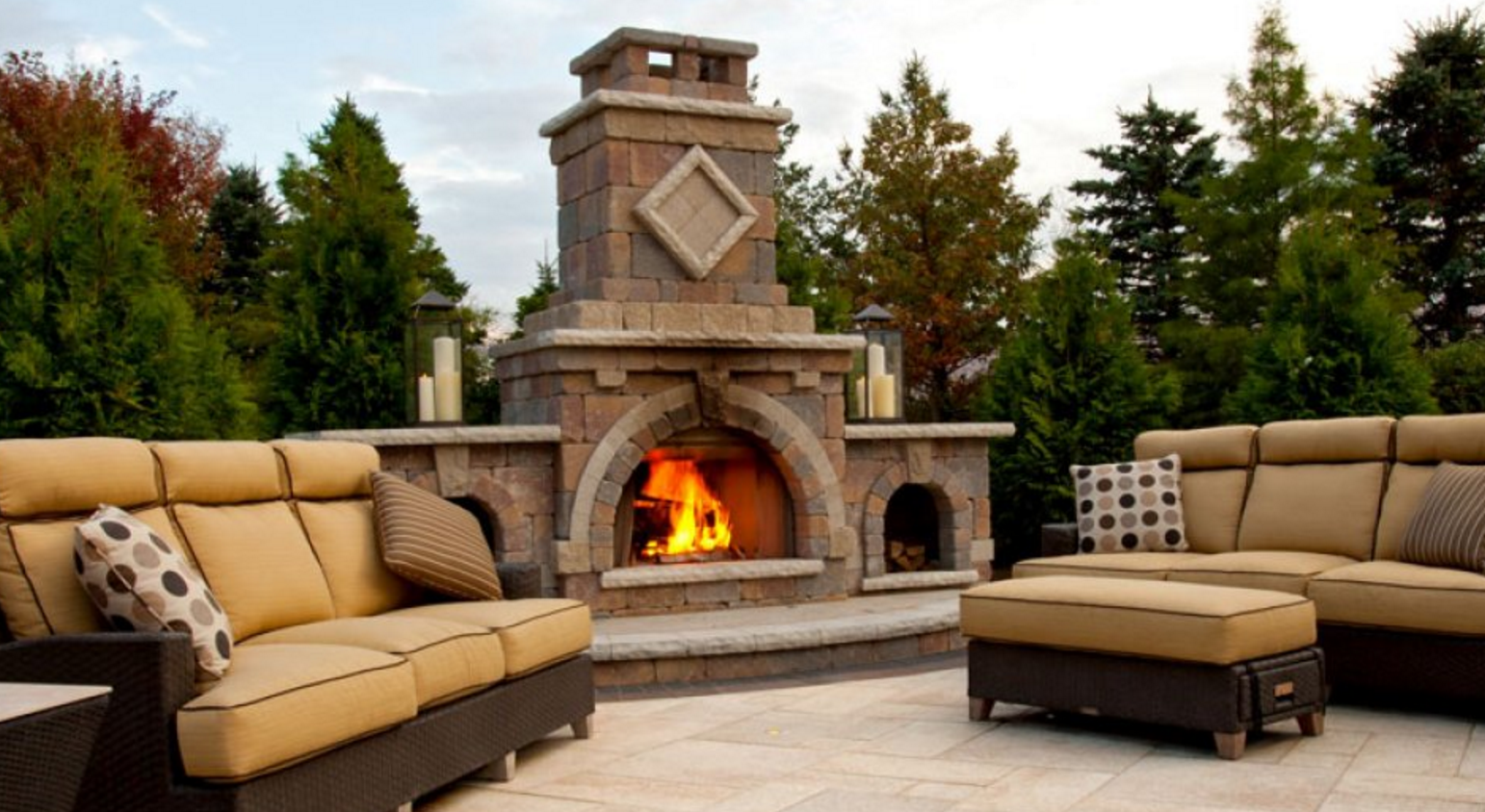 Outdoor Fireplace in NY, CT, PA, NJ