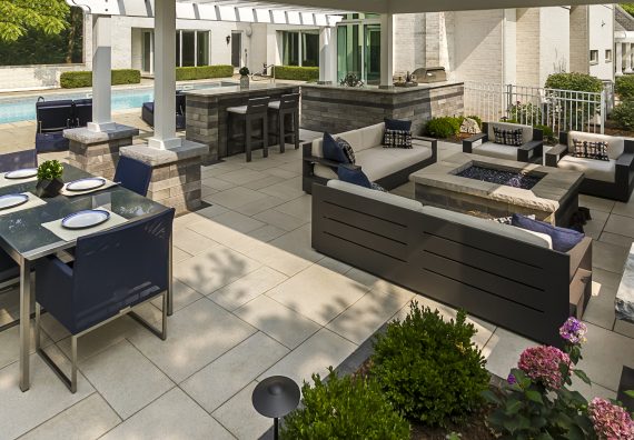 Sleek Large Format Pavers for Outdoor Kitchens That Mirror Their Indoor Counterparts in Saratoga, NY