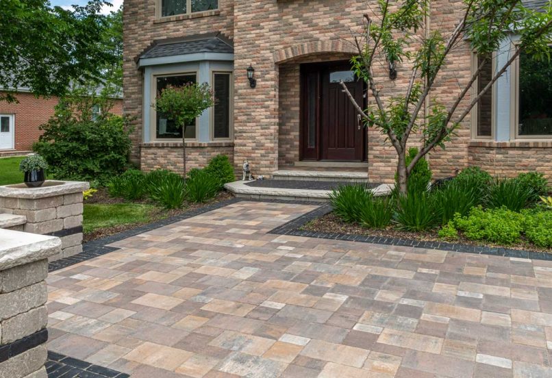 Front Entrance Paver Walkway with Boarders and Pillars