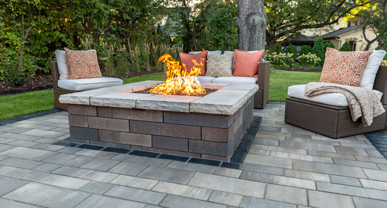Things to consider when installing a fire pit in your back yard