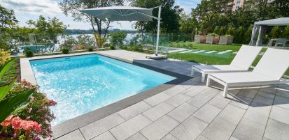 Outdoor Patio Pool Deck with Pool Coping