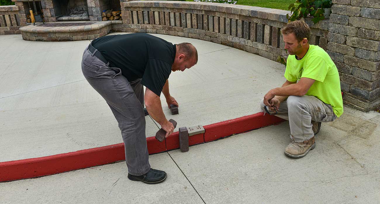 Installing Pavers On Concrete Unilock - Concrete Patio Overlay Pavers