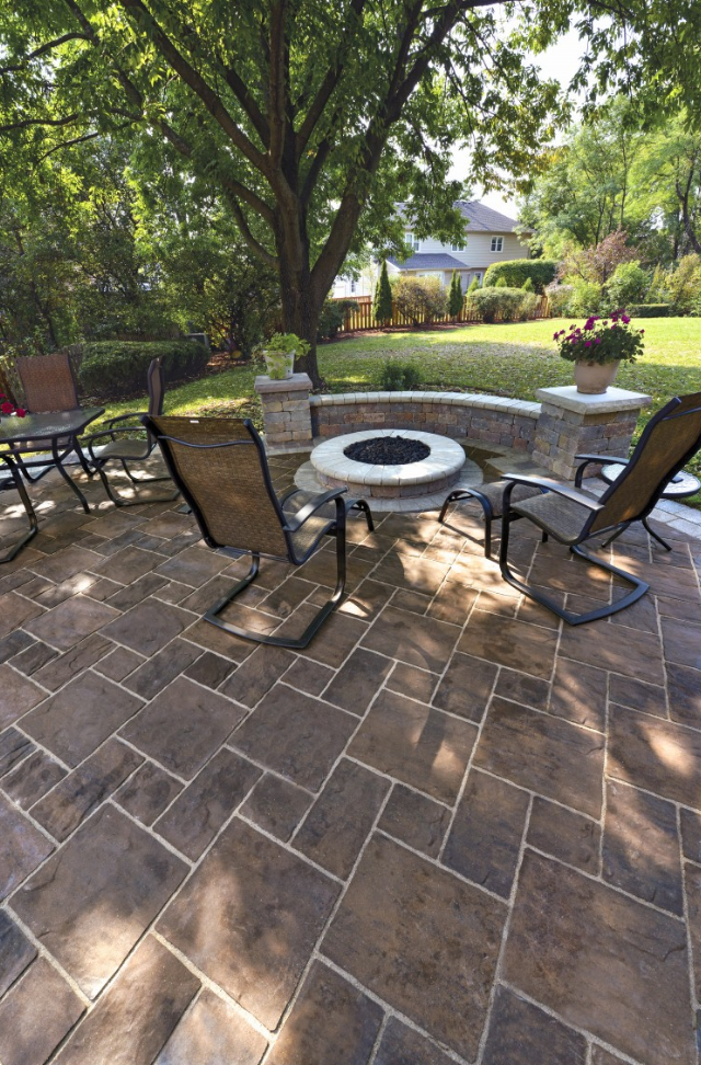 10 patios that use paver patterns to