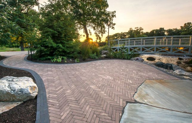 Curved Unilock Interlocking Walkway with Boarders