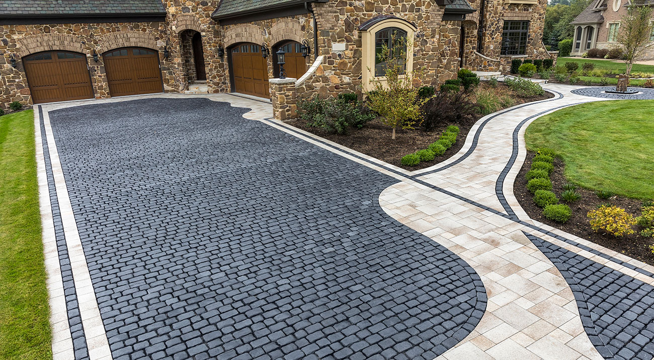 Courtstone® Cobblestone Pavers Unilock Ontario