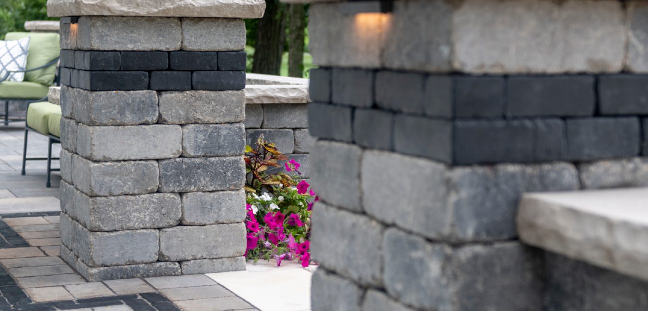 OLDE QUARRY Walls | Unilock Chicago
