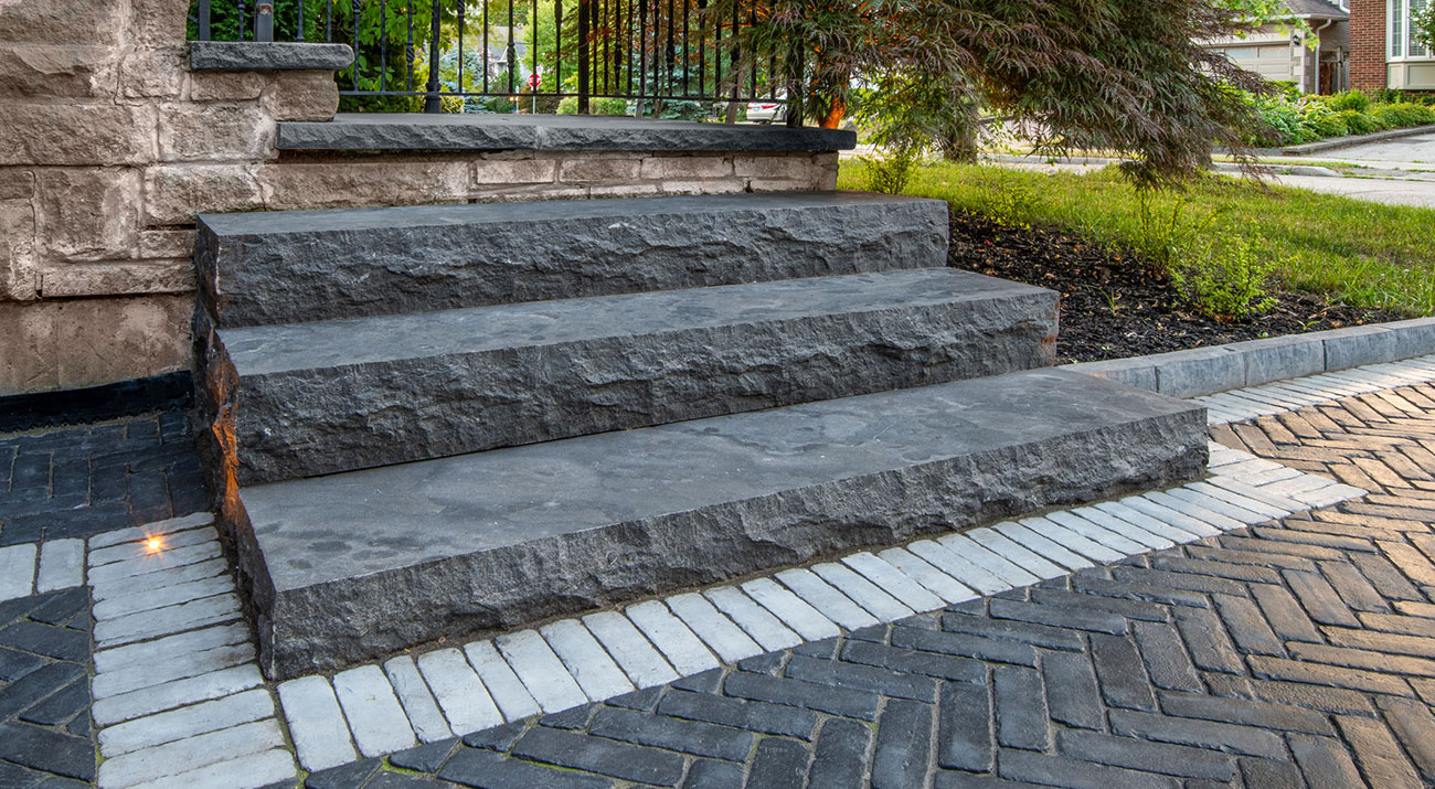 Natural Stone: Limestone or Sandstone for Your Spring Lake Heights, NJ, Front Walkway