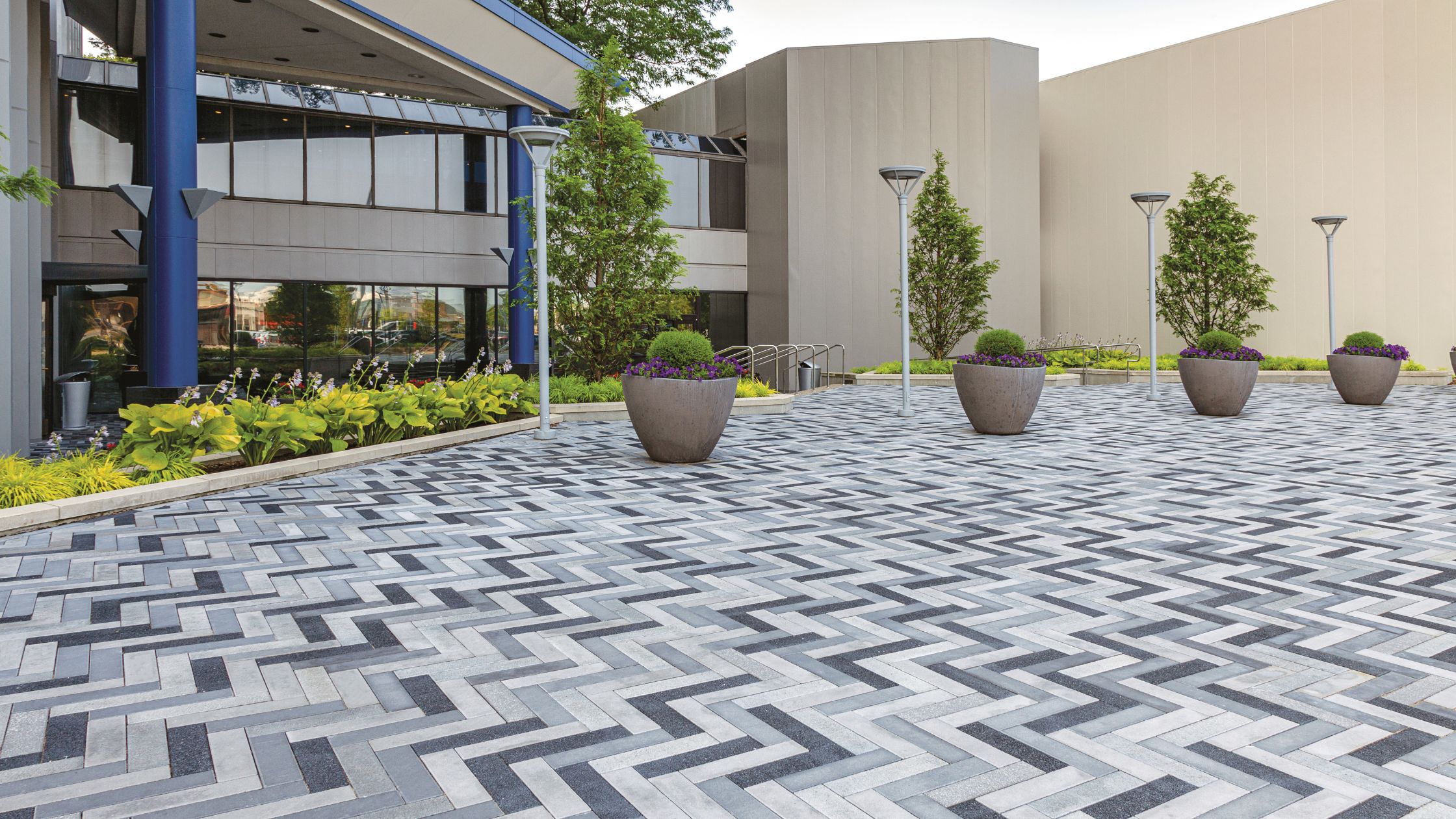 Pavers Detroit PNC Tower